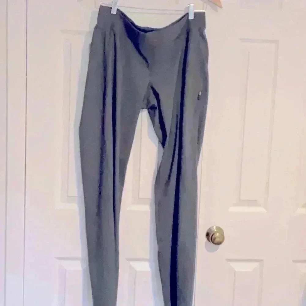 Columbia Omni Shield Sports Pants in Size Large